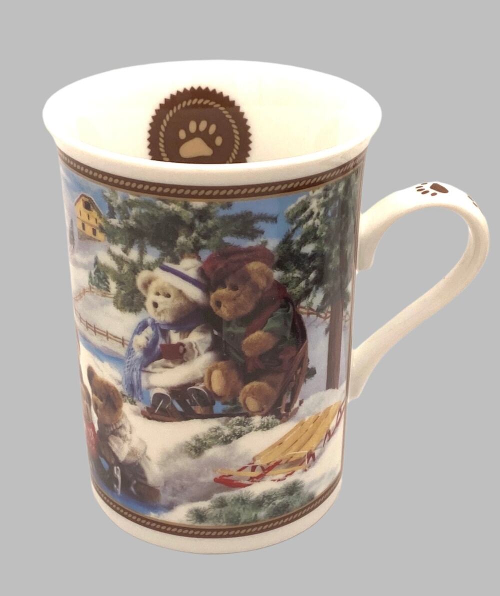 Danbury Mint Vintage Boyds Bear Collector Mugs "Skatin Pond"